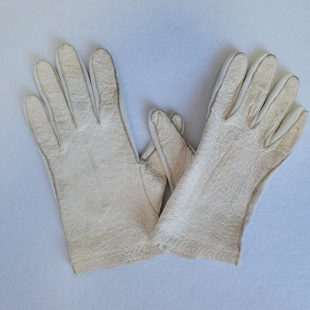 Vintage Van Raalte White Nylon Gloves Size XL Mid-Century Formal Flex Fit